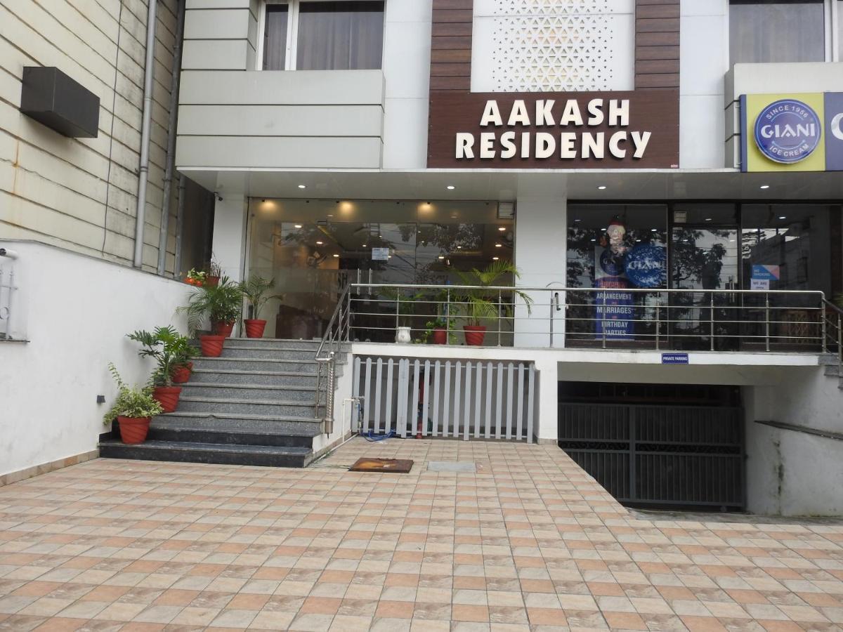 Hotel Aakash Residency Dehradun Zewnętrze zdjęcie