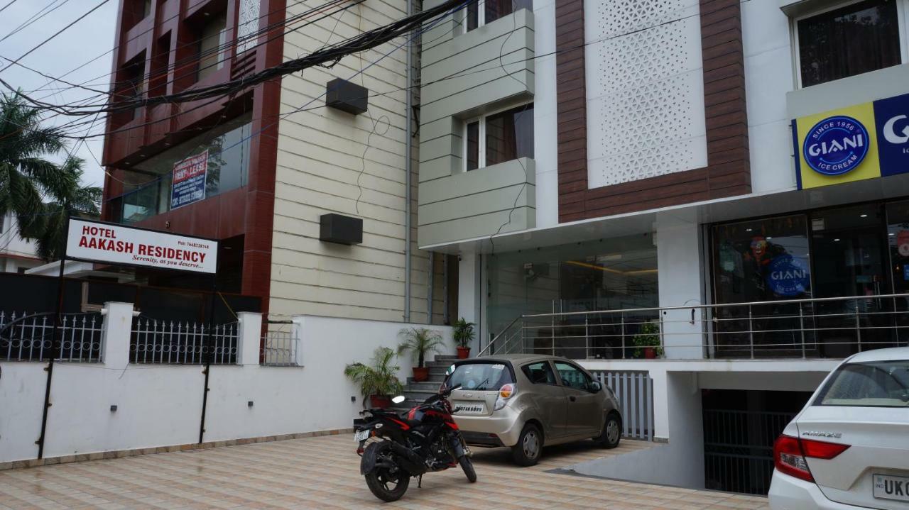 Hotel Aakash Residency Dehradun Zewnętrze zdjęcie